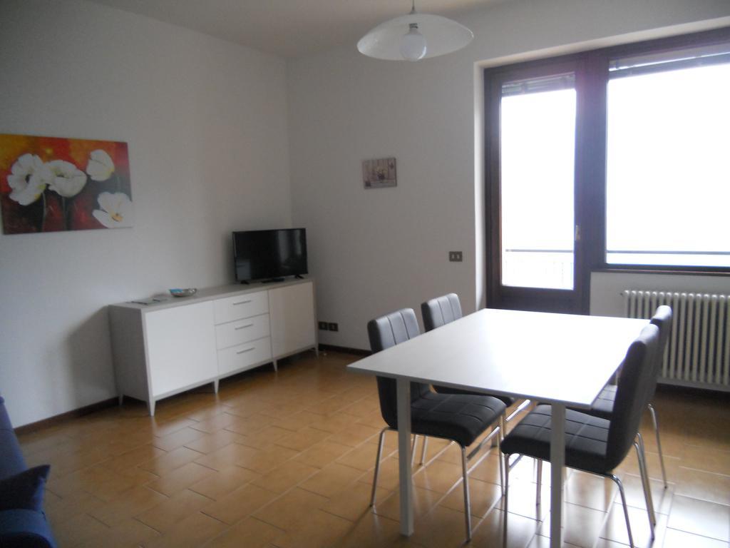 The Silence Holiday Apartment Lezzeno Εξωτερικό φωτογραφία